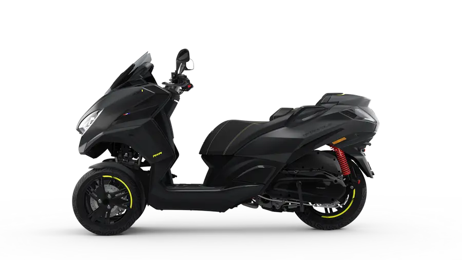 Peugeot Metrópolis GT negro mate 2026 vista izquierda