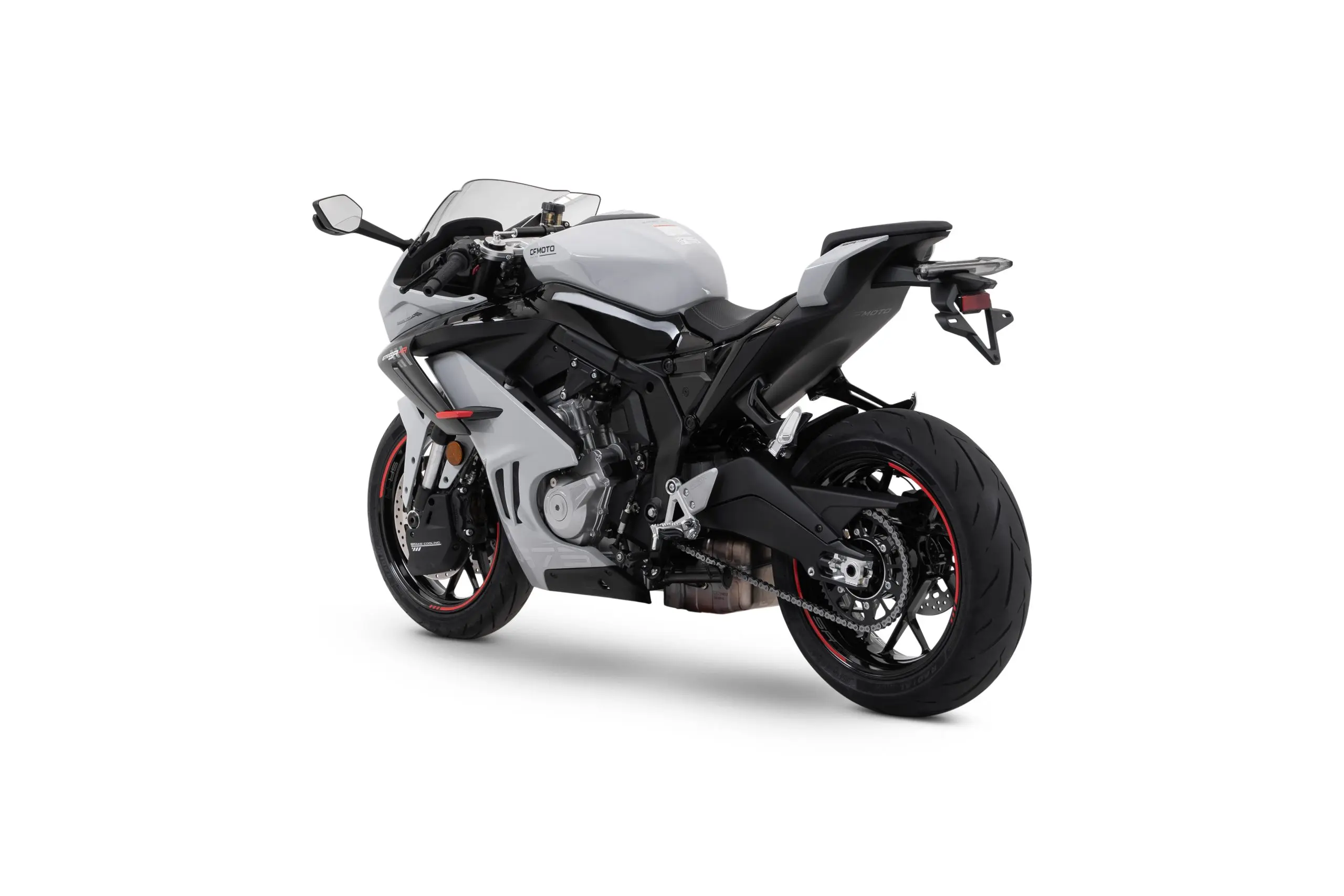 CFMOTO 675 SR-R-06