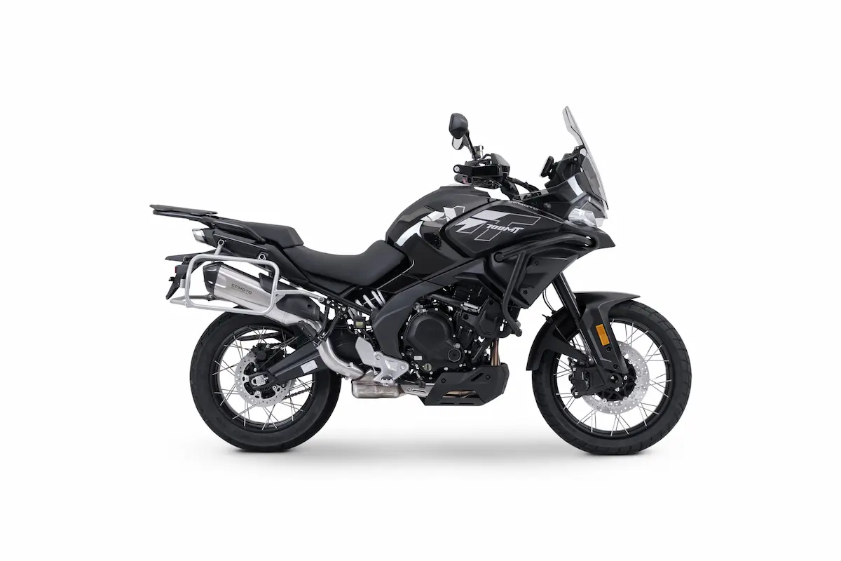 700MT nebula negra 2025 - 01